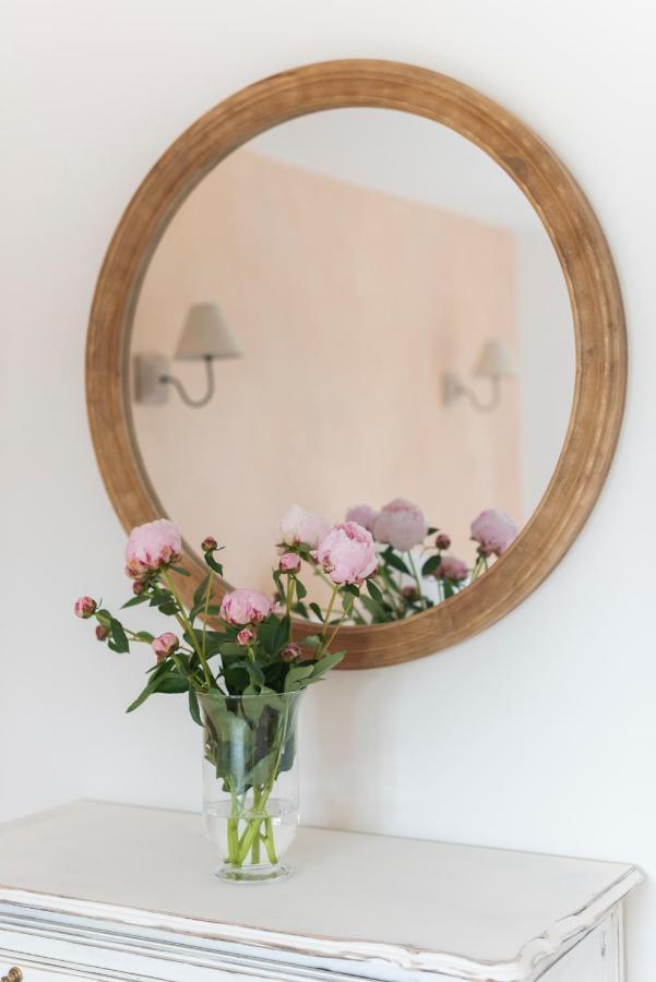 La Petite Ruche, 1 Bedroom Gite In The Luberon อัพท์ ภายนอก รูปภาพ
