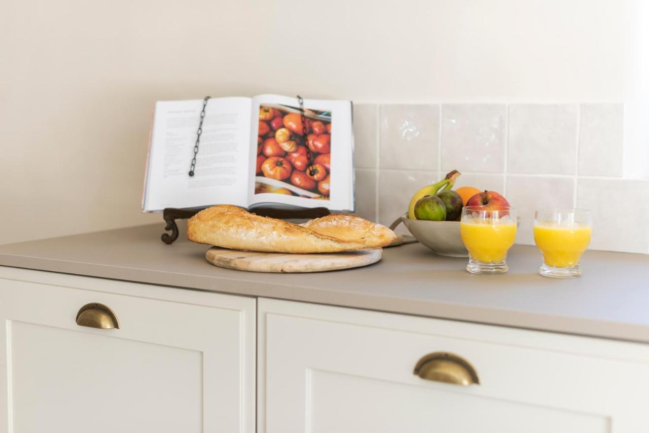 La Petite Ruche, 1 Bedroom Gite In The Luberon อัพท์ ภายนอก รูปภาพ