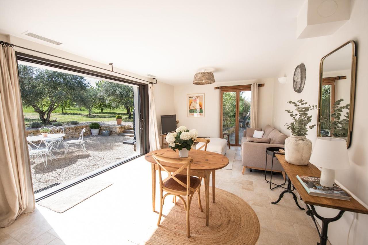 La Petite Ruche, 1 Bedroom Gite In The Luberon อัพท์ ภายนอก รูปภาพ